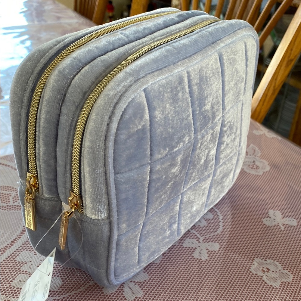 Conair Quilted Velvet Cosmetic Clutch Bag